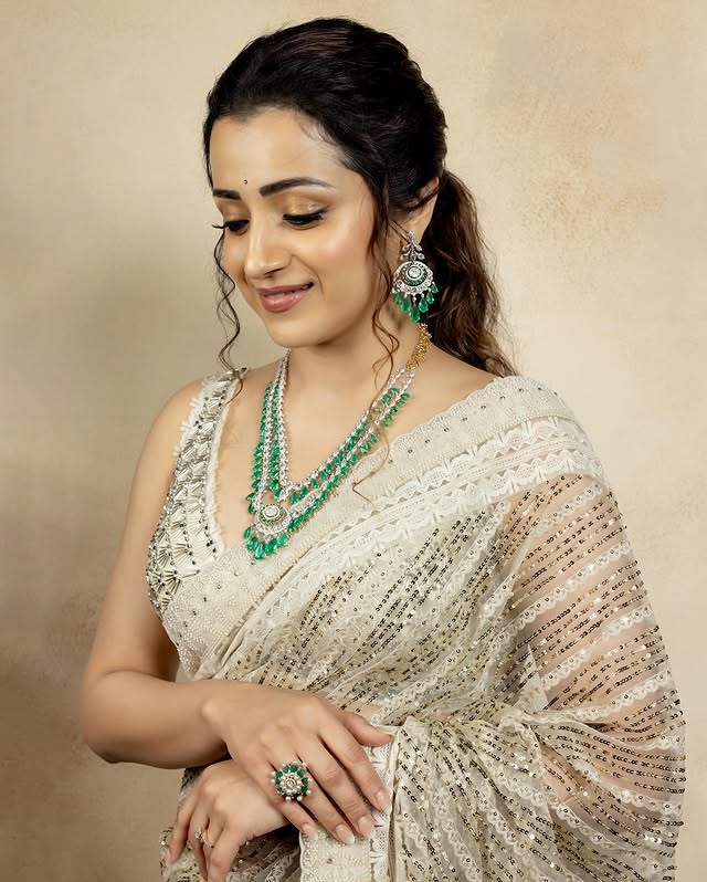 Trisha 6
